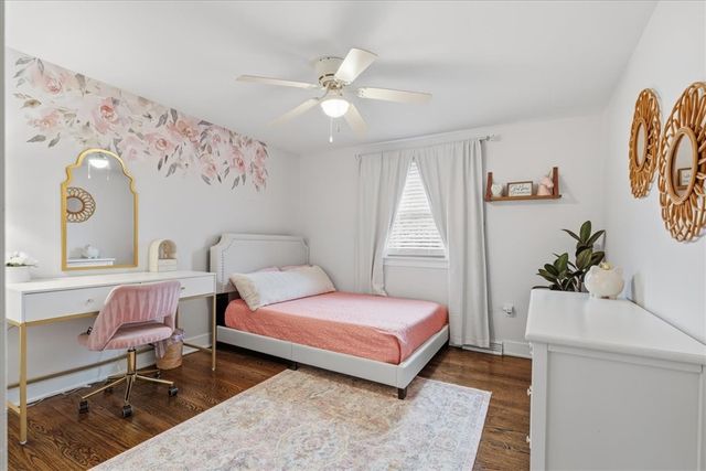 2579 Matterhorn Dr, Franklin Park, PA 15090