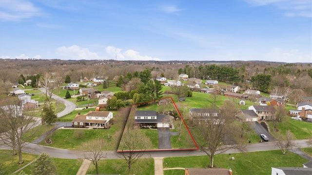 2579 Matterhorn Dr, Franklin Park, PA 15090