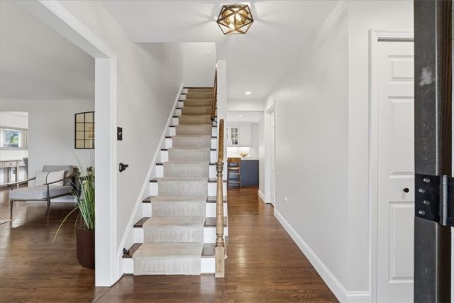 2579 Matterhorn Dr, Franklin Park, PA 15090