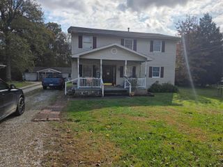 6283,6238A,6281 Beech Dr, Huntington, WV 25705