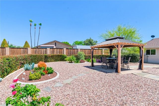 13346 Rimview Court, Yucaipa, CA 92399