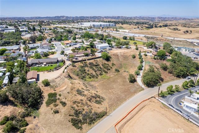 13346 Rimview Court, Yucaipa, CA 92399