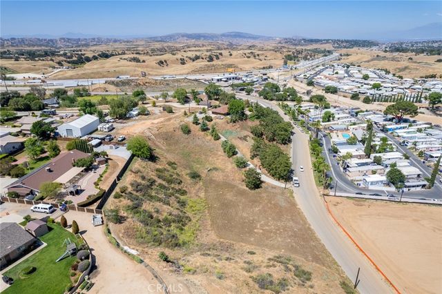 13346 Rimview Court, Yucaipa, CA 92399