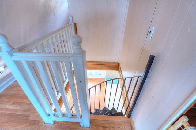 802 Mission St, Rockport, TX 78382