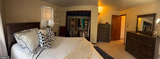 300 CLIFTON AVE, Collingdale, PA 19023