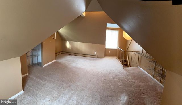 300 CLIFTON AVE, Collingdale, PA 19023