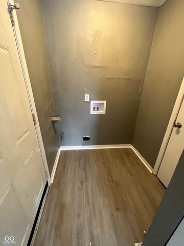 4622 E 30th Street, Indianapolis, IN 46218