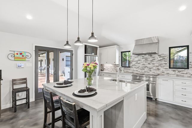 7208 Windswept Trail, Colleyville, TX 76034