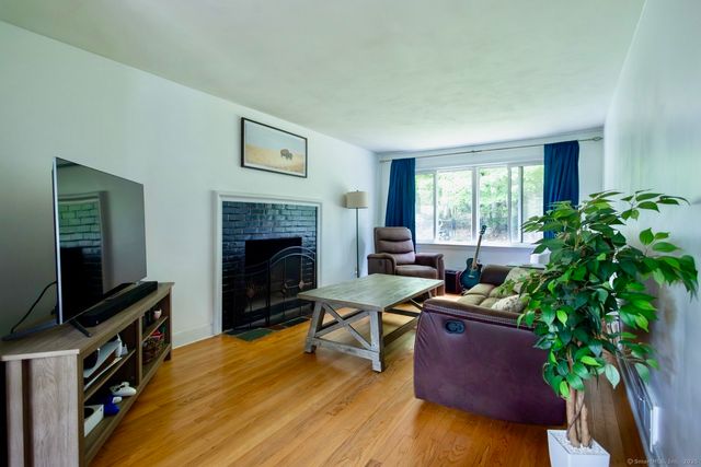 49 Timber Trail, Wethersfield, CT 06109
