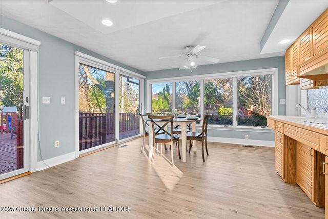 1418 Chester Road, Lansing, MI 48912