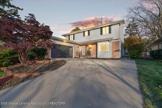 1418 Chester Road, Lansing, MI 48912