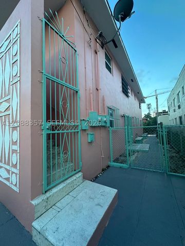 822 SW 6th St 1, Miami, FL 33130