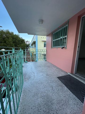 822 SW 6th St 1, Miami, FL 33130