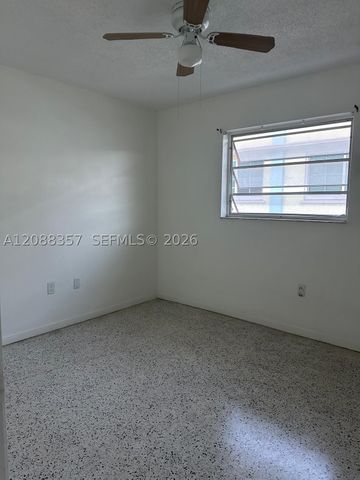 822 SW 6th St 1, Miami, FL 33130