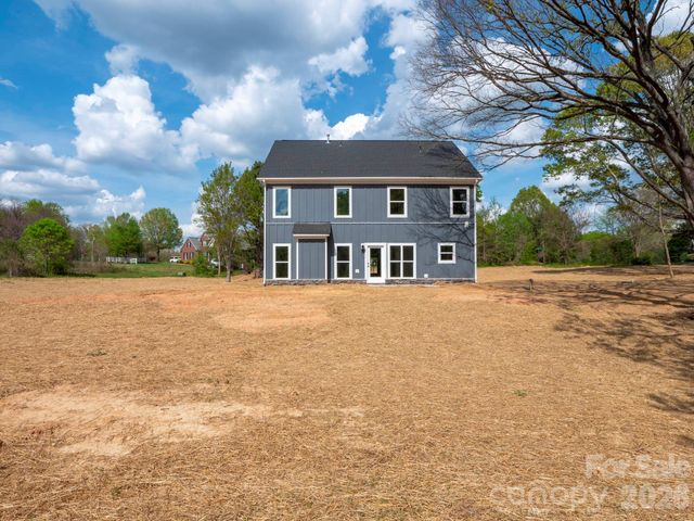 2902 Sweetgrass Lane, Monroe, NC 28112