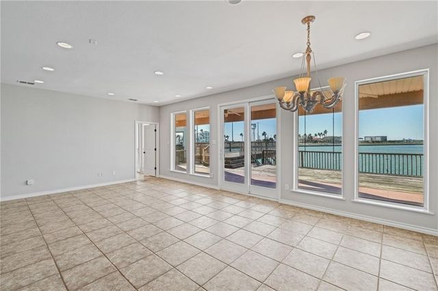 15229 Isabella Ct, Corpus Christi, TX 78418