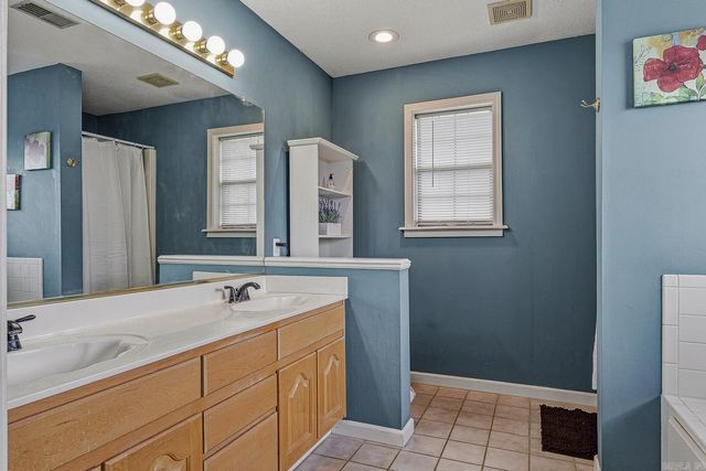 1714 High Ridge, Jonesboro, AR 72404