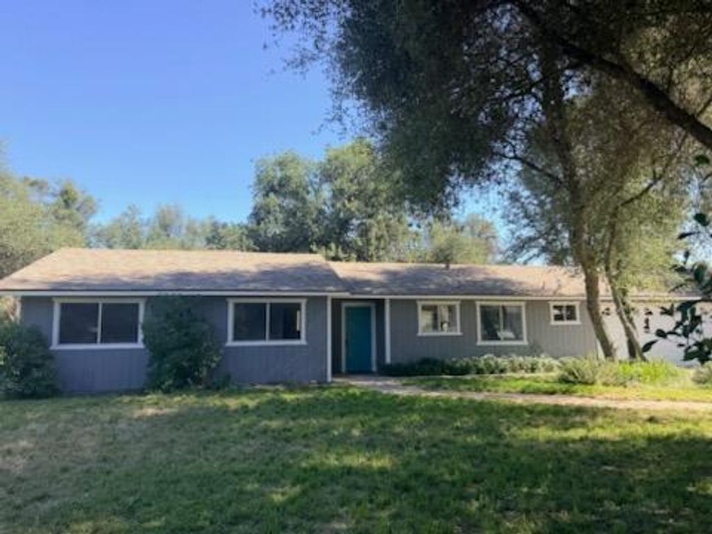 47945 Klamath Avenue, Coarsegold, CA 93614