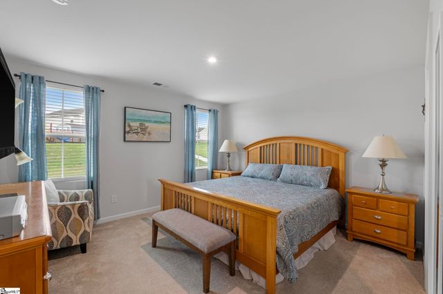 124 Highland Station Drive, Clinton, SC 29325