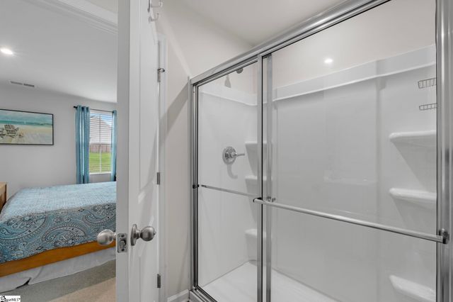 124 Highland Station Drive, Clinton, SC 29325