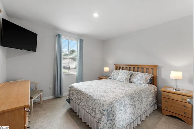 124 Highland Station Drive, Clinton, SC 29325