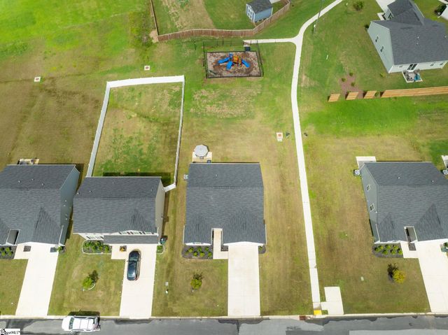 124 Highland Station Drive, Clinton, SC 29325