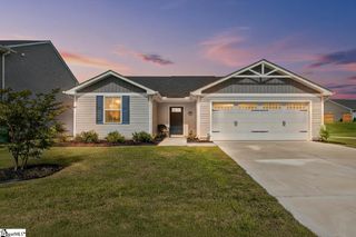 124 Highland Station Drive, Clinton, SC 29325