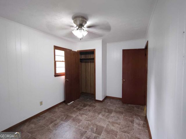 7 Highland Avenue, Hawkinsville, GA 31036