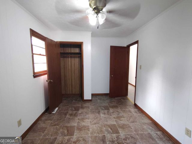 7 Highland Avenue, Hawkinsville, GA 31036