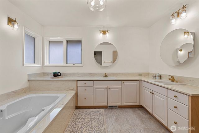 2315 Austin Lane, Mount Vernon, WA 98273