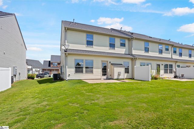 22 Irvington Drive, Greer, SC 29650