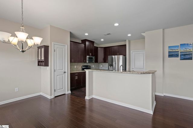 22 Irvington Drive, Greer, SC 29650