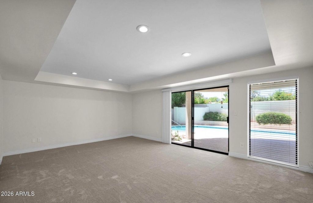 Image 14 of property listing at 8434 E SAN BERNARDO Drive, Scottsdale, AZ 85258