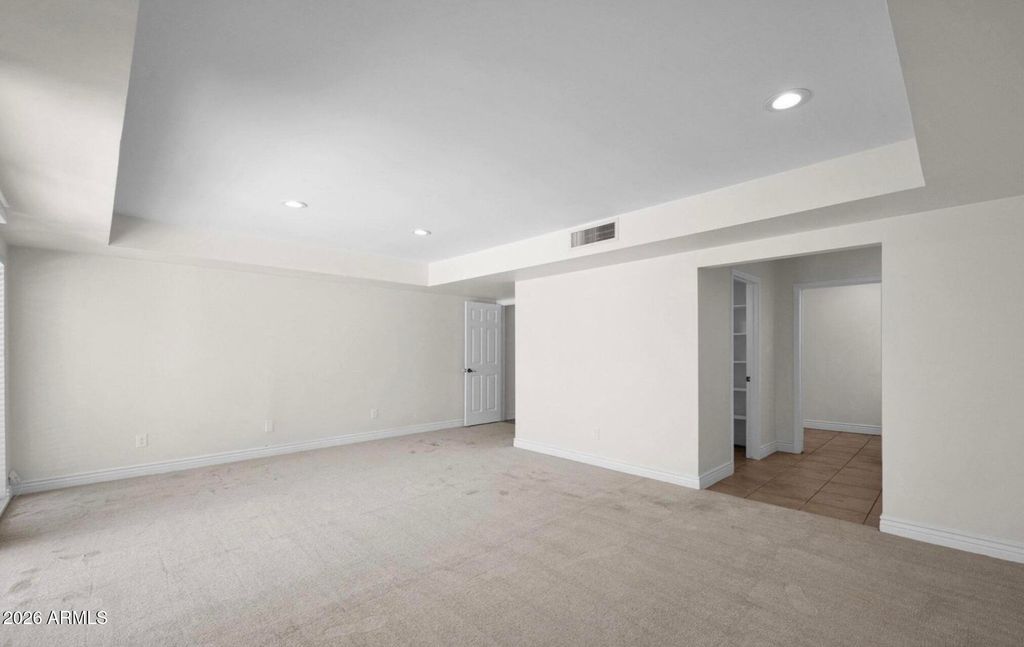 Image 15 of property listing at 8434 E SAN BERNARDO Drive, Scottsdale, AZ 85258
