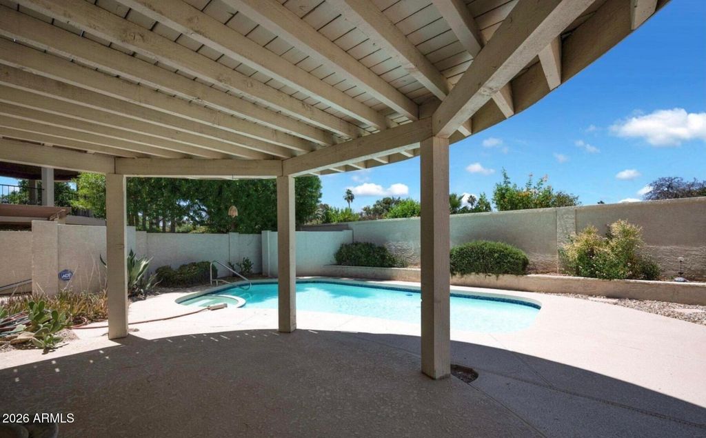 Image 21 of property listing at 8434 E SAN BERNARDO Drive, Scottsdale, AZ 85258