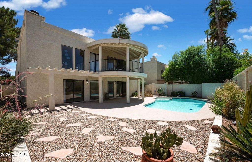 Image 23 of property listing at 8434 E SAN BERNARDO Drive, Scottsdale, AZ 85258