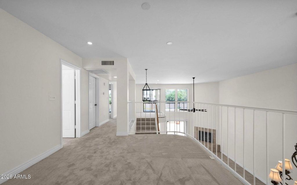 Image 30 of property listing at 8434 E SAN BERNARDO Drive, Scottsdale, AZ 85258