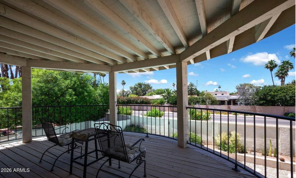Image 35 of property listing at 8434 E SAN BERNARDO Drive, Scottsdale, AZ 85258