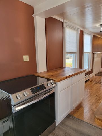 207 Silver Street, Bennington, VT 05201