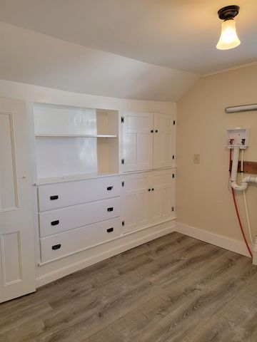 207 Silver Street, Bennington, VT 05201