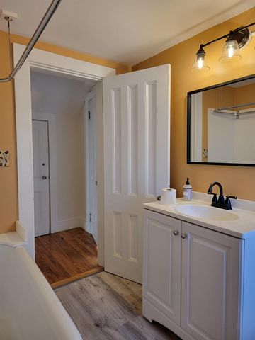 207 Silver Street, Bennington, VT 05201