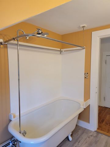 207 Silver Street, Bennington, VT 05201