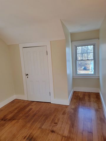 207 Silver Street, Bennington, VT 05201