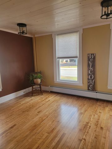 207 Silver Street, Bennington, VT 05201