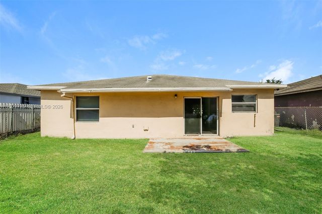 19420 NW 32nd Ave, Miami Gardens, FL 33056