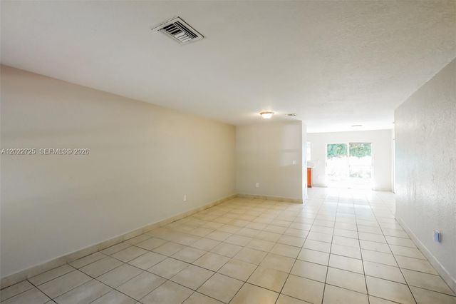 19420 NW 32nd Ave, Miami Gardens, FL 33056