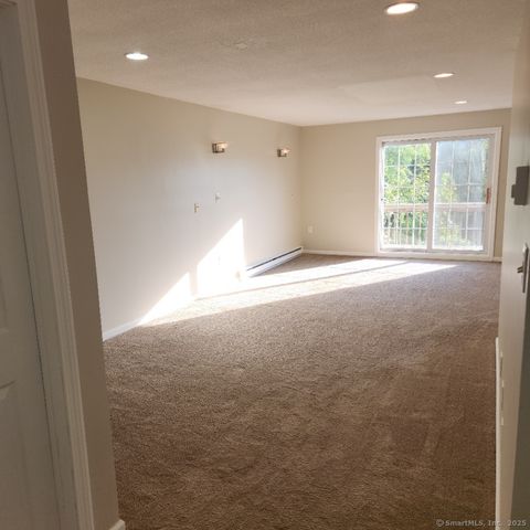 505 Harwinton Avenue APT 21, Torrington, CT 06790