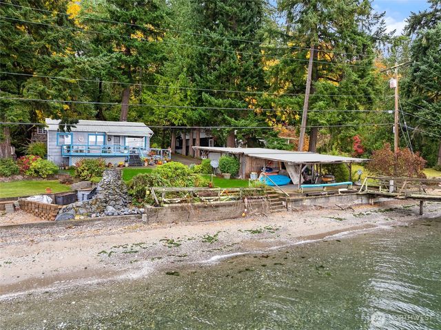 1710 Jacobsen Boulevard NE, Bremerton, WA 98310