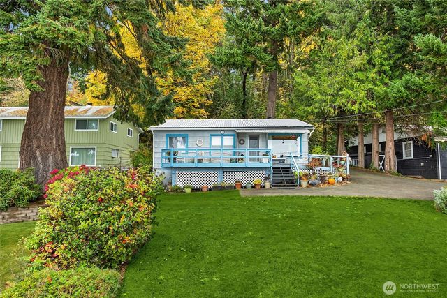 1710 Jacobsen Boulevard NE, Bremerton, WA 98310