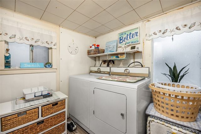 1710 Jacobsen Boulevard NE, Bremerton, WA 98310